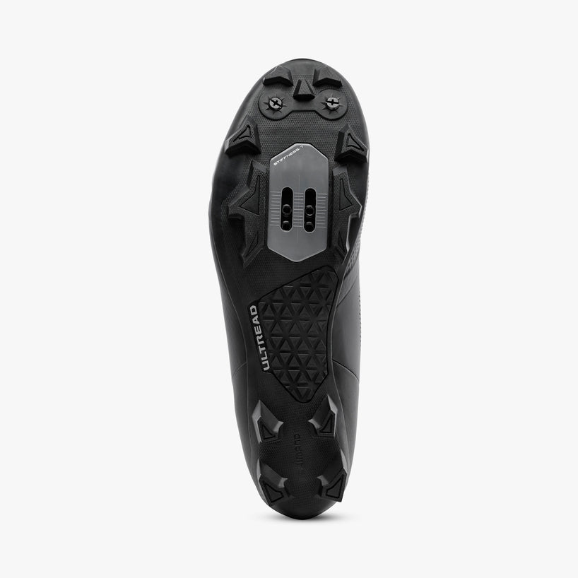 Product shot of the Shimano SH-XC502 Bicycle Shoes.