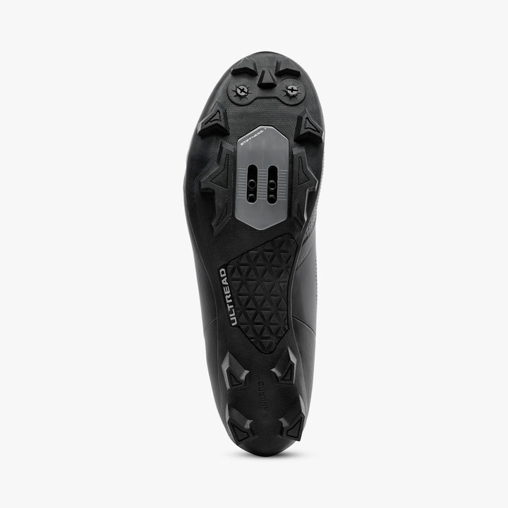 Product shot of the Shimano SH-XC502 Bicycle Shoes.