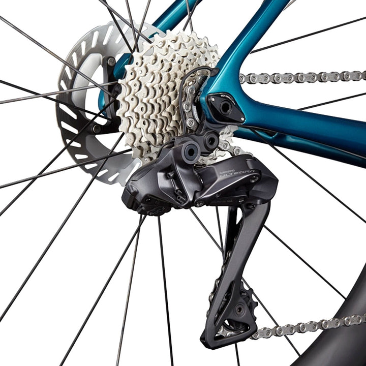 A close-up product shot of a cassette and derailleur on a Cannondale SuperSix Evo 2.